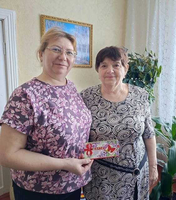 Примите наши поздравления!